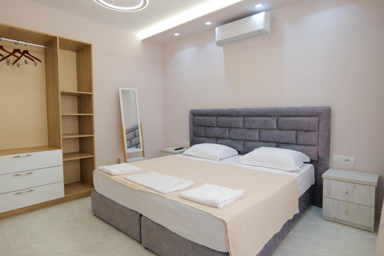 Saranda Luxury Apartments Exterior photo