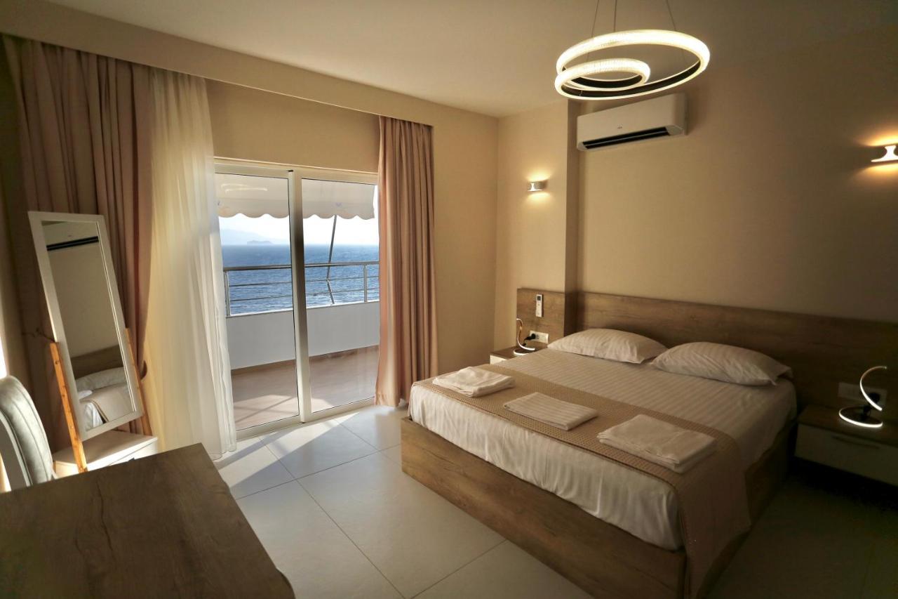 Saranda Luxury Apartments Exterior photo