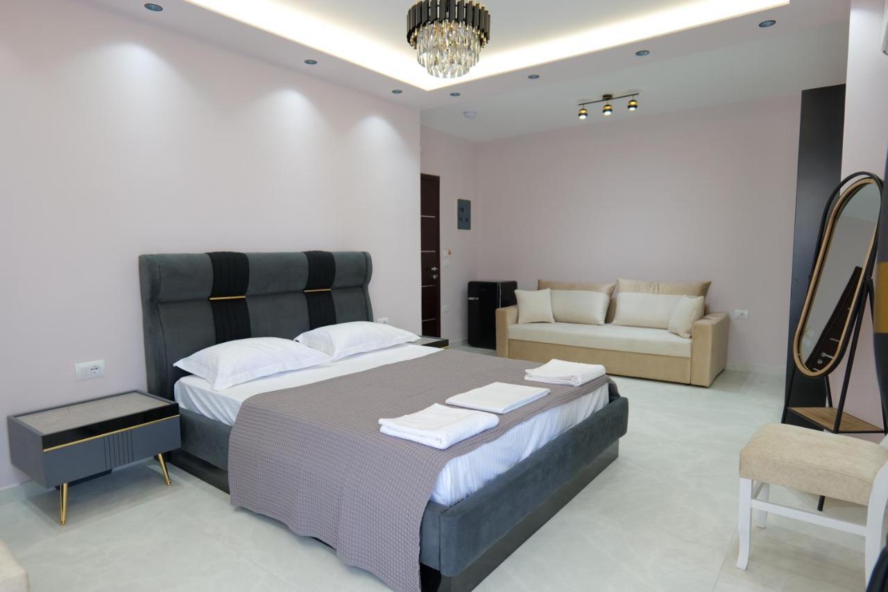 Saranda Luxury Apartments Exterior photo