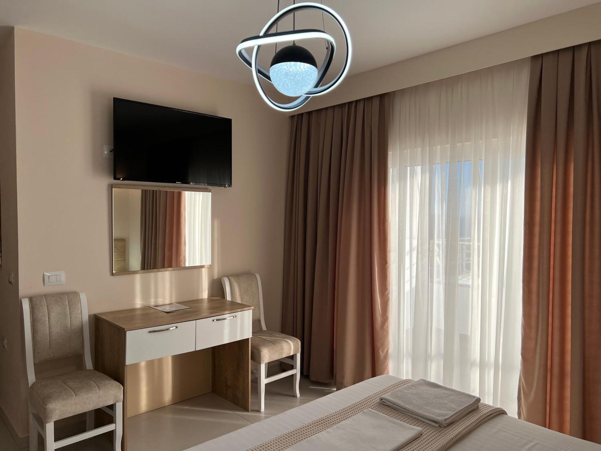 Saranda Luxury Apartments Exterior photo